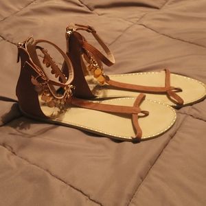 Sandals women's size 10